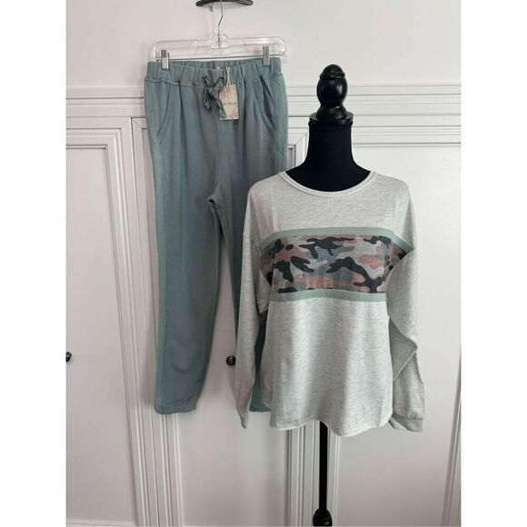 Hem & Thread Gray and Green Camo Lounge Set - Picture 1 of 8